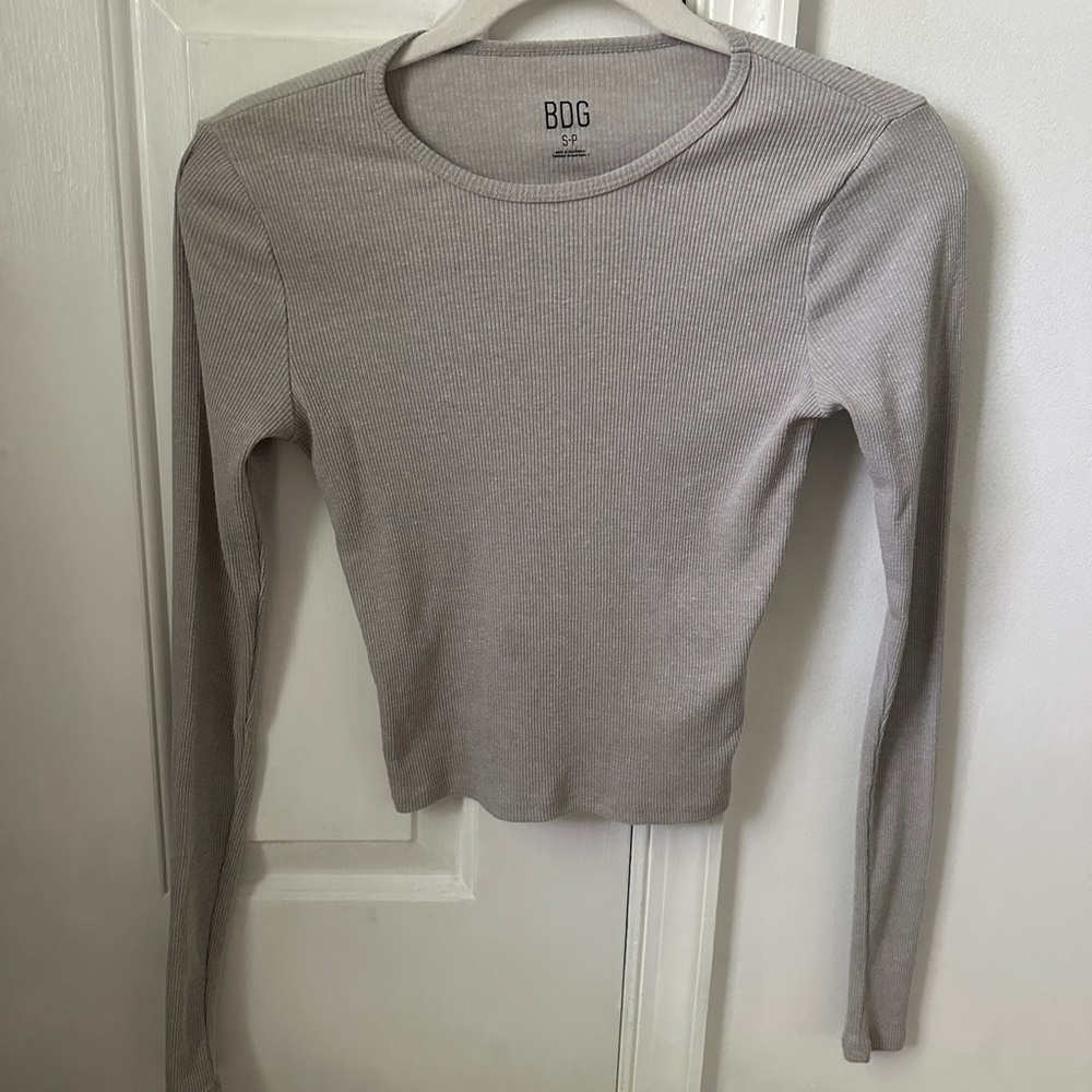 BDG Gray Fitted long sleeve size-small
